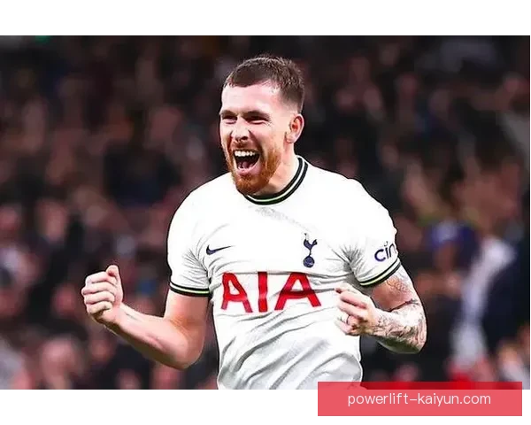 霍伊别尔攻防能力持续提升，展现出稳定的中场竞争力