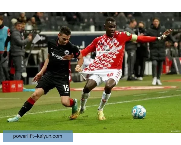 弗赖堡比赛节奏持续稳定，近期表现值得关注