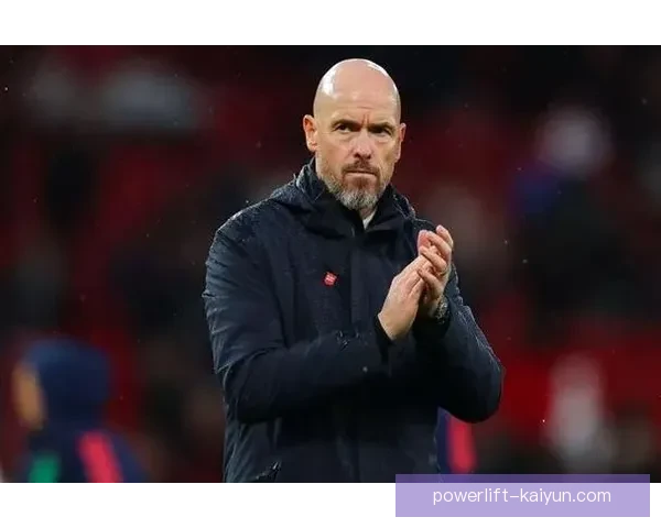 滕哈赫执教理念强调高位逼抢与控球推进，体系化攻防备受关注持续提升